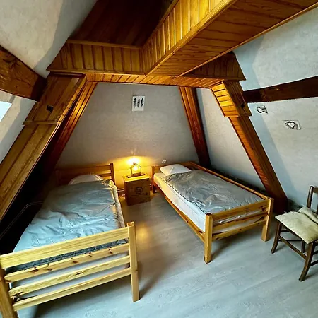 L'ecole Du Hameau 9pers Dore Holiday home *