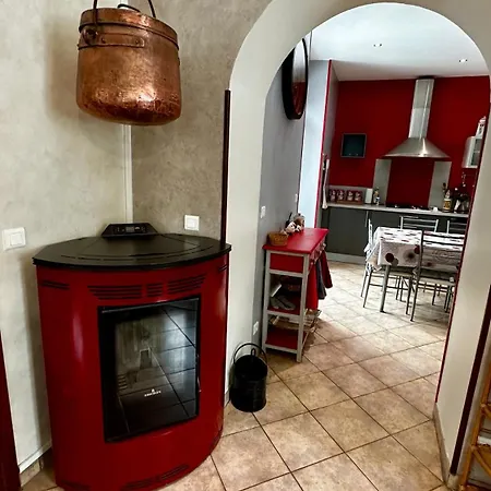 L'ecole Du Hameau 9pers Dore Holiday home Le Mont-Dore
